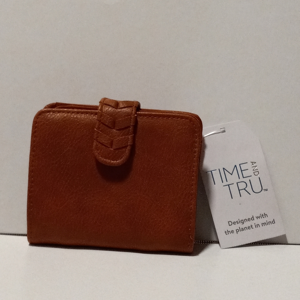 NWT Time and Tru Woman Wallet